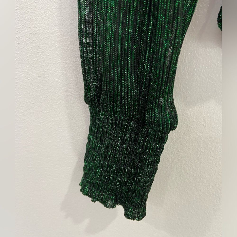 Bailey 44 Metallic Green Crinkled Silky Puff Shoulder Blouse Size Small - Picture 11 of 16